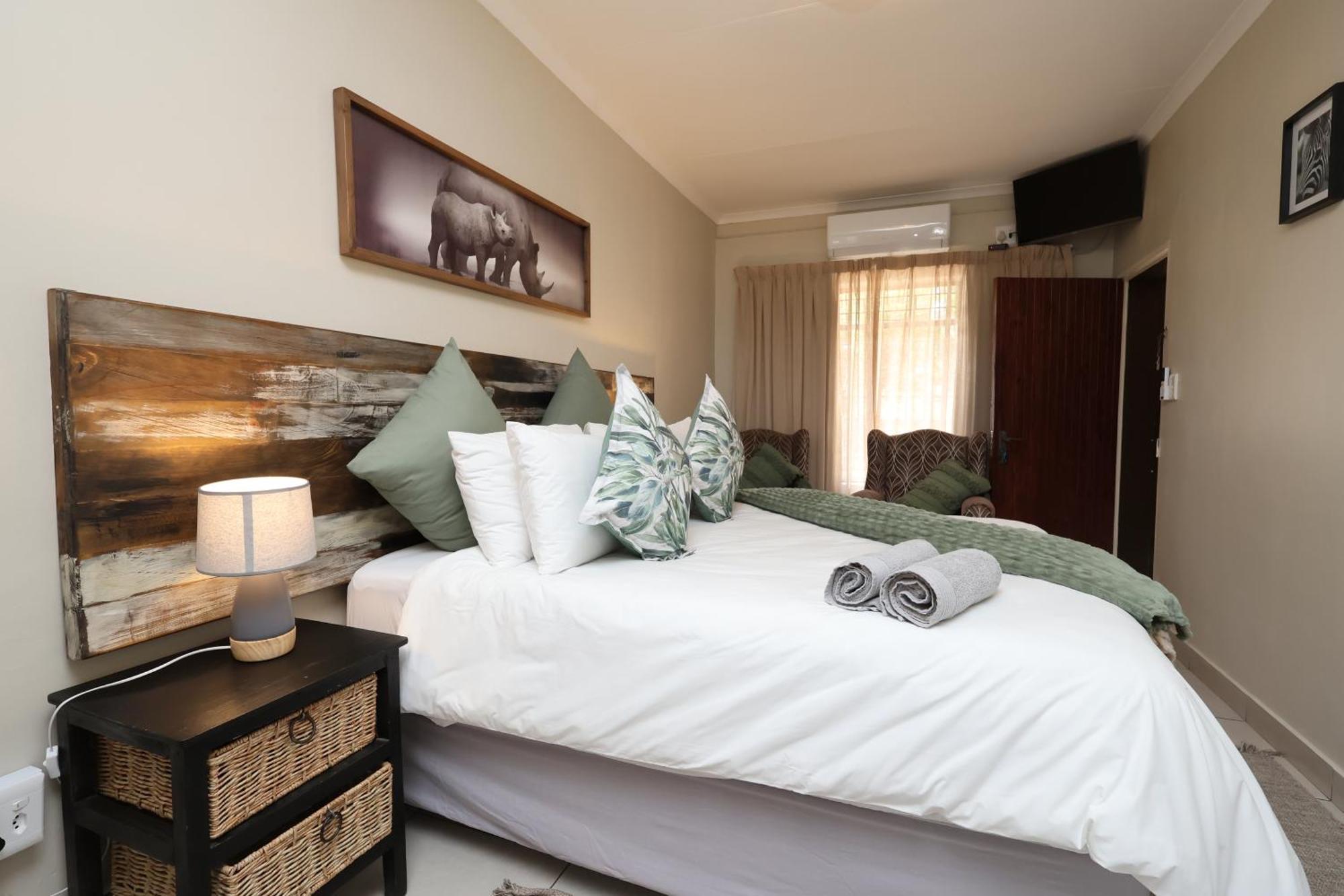 マレラネ Hhusha Hhusha Bed & Breakfast エクステリア 写真